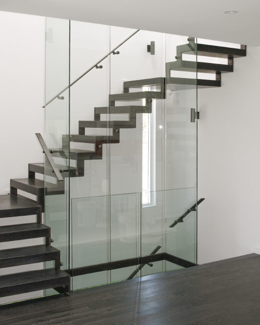side stringers / zig zag stringers / glass side mount handrails